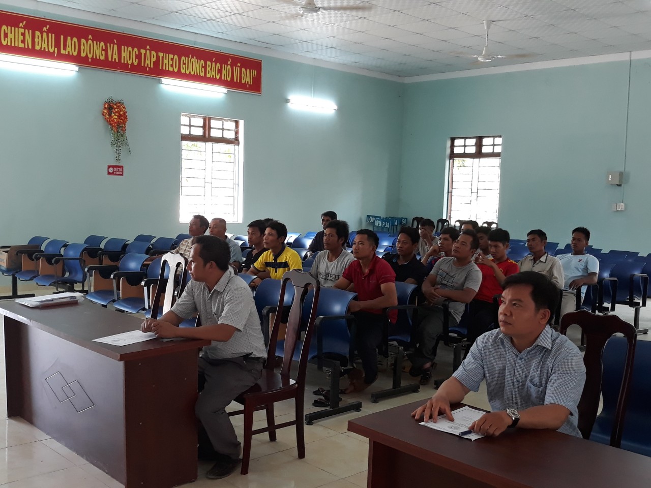 LỄ KHAI GIẢNG LỚP DẠY NGHỀ XÂY DỰNG NỀ CHO ĐỐI TƯỢNG LAO ĐỘNG NÔNG THÔN XÃ LIÊN SANG NĂM 2020