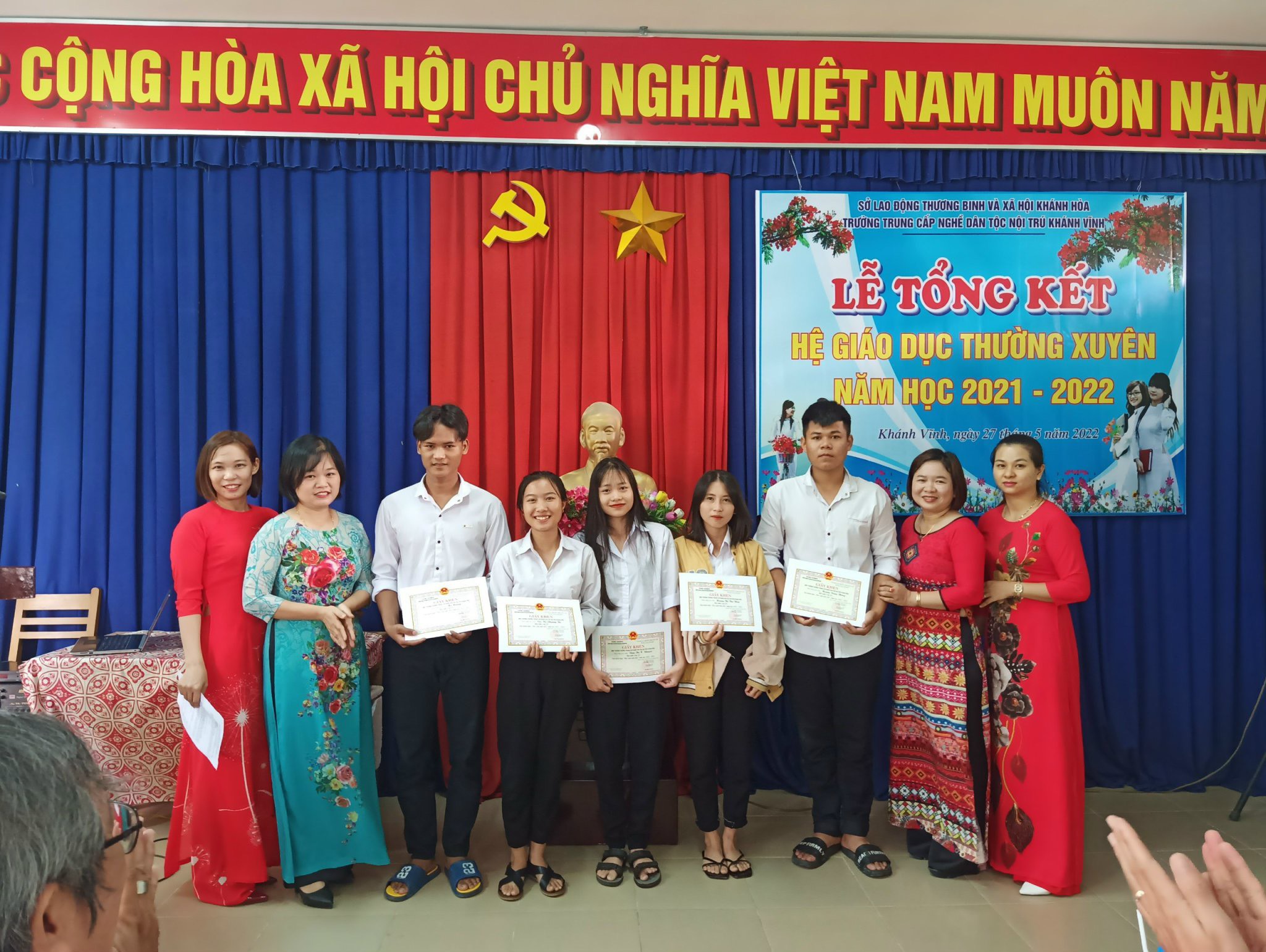 LỄ TỔNG KẾT HỆ GIÁO DỤC THƯỜNG XUYÊN NĂM HỌC 2021-2022