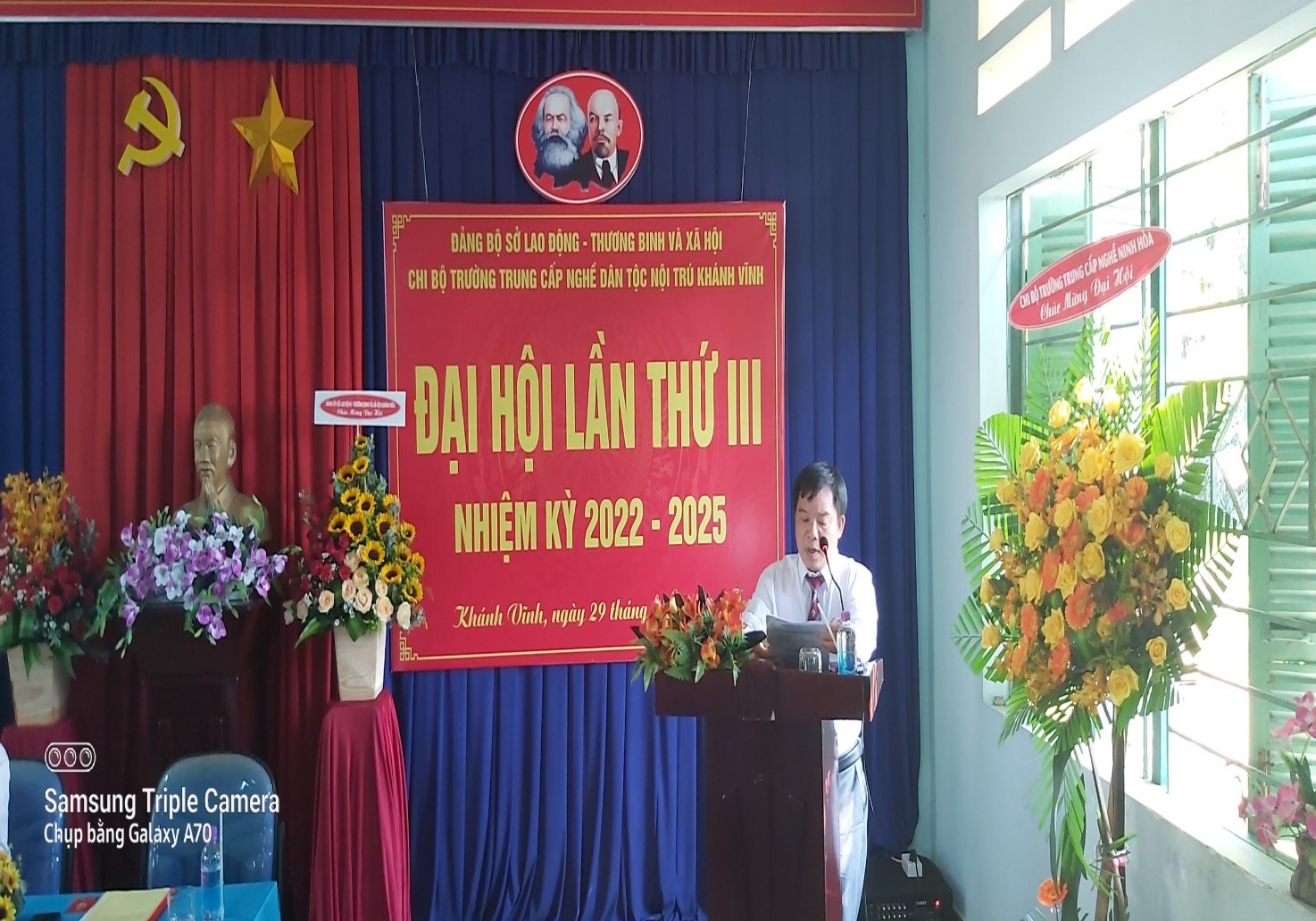 Đại hội Chi bộ trường Trung cấp nghề Dân tộc nội trú Khánh Vĩnh lần thứ III, nhiệm kỳ 2022 - 2025.