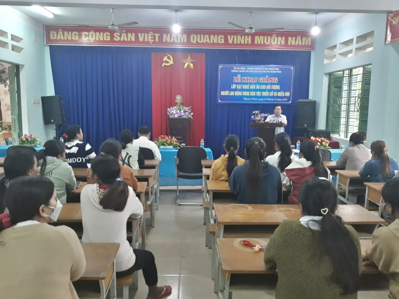 LỄ KHAI GIẢNG LỚP DẠY NGHỀ NẤU ĂN 2022