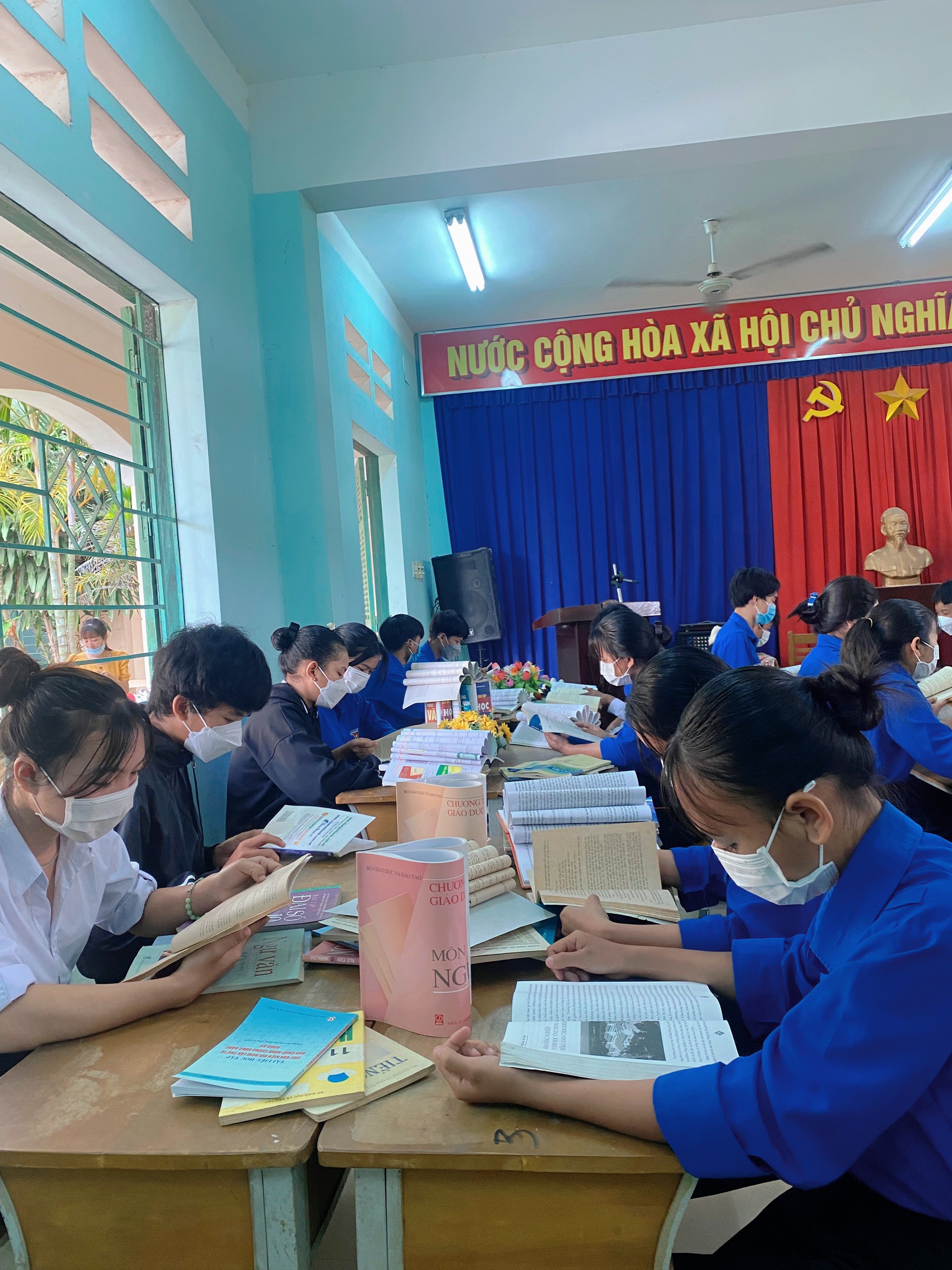 Hưởng ứng ngày Sách và Văn hóa đọc Việt Nam năm 2022