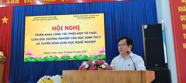 Hội nghị đánh giá, triển khai công tác tuyển sinh giáo dục nghề nghiệp trên địa bàn huyên Khánh Vĩnh năm 2025