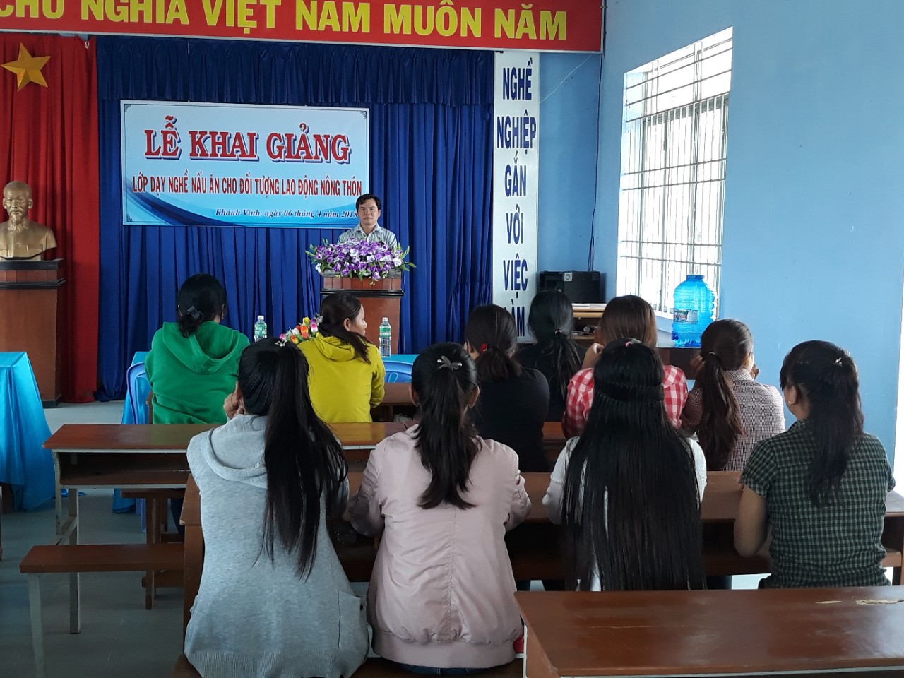 LỄ KHAI GIẢNG LỚP DẠY NGHỀ NẤU ĂN